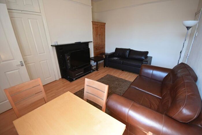 4 Bedroom Maisonette To Rent In Bayswater Road, Jesmond, NE2
