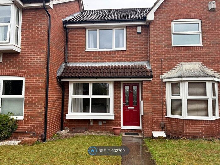 2 Bedroom Terraced House To Rent In Silkstone Court, Leeds, LS15