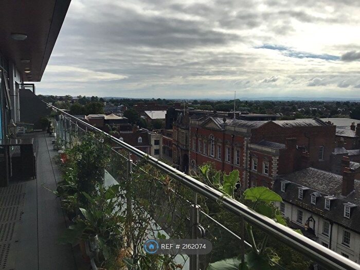 3 Bedroom Flat To Rent In Great Western Street, Aylesbury, HP20