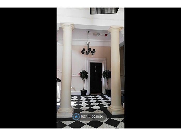 1 Bedroom Flat To Rent In St Andrews House, Reading, RG30