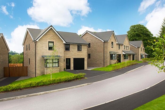 4 Bedroom Detached House For Sale In Linglongs Road, Whaley Bridge, High Peak, SK23