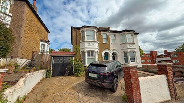 4 Bedroom Semi Detached House For Sale In Carshalton Road, Carshalton, Surrey., SM5