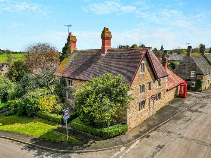 4 Bedroom Character Property For Sale In Willoughby Road, Morcott, Rutland, LE15