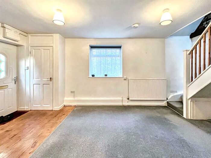 1 Bedroom Terraced House To Rent In Salisbury Street, Blandford Forum, DT11