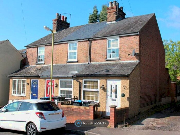 2 Bedroom Terraced House To Rent In Puller Road, Hemel Hempstead HP1