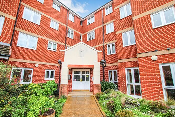 1 Bedroom Flat For Sale In Richmond Court, Richmond Street, Herne Bay, CT6