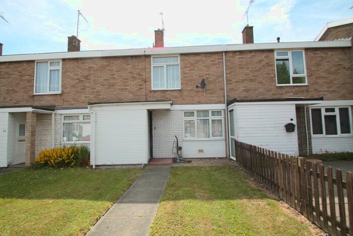 2 Bedroom Terraced House To Rent In Little Lullaway, Laindon, Basildon, SS15