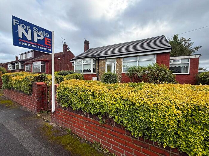 3 Bedroom Detached House For Sale In Richmond Road, Failsworth, Manchester, M35