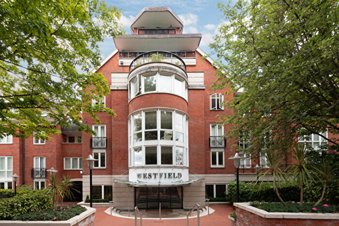 3 Bedroom Apartment For Sale In Kidderpore Avenue, Hampstead, NW3