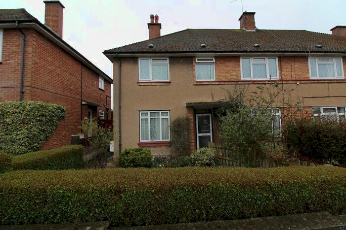 2 Bedroom Maisonette To Rent In Whittington Way, Pinner, HA5