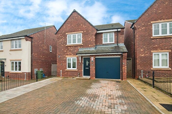 4 Bedroom Detached House For Sale In Spring Pool Meadow, West Midlands, DY1