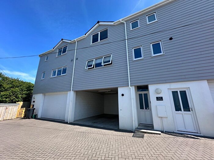 2 Bedroom Property To Rent In Consols House, St. Ives, TR26