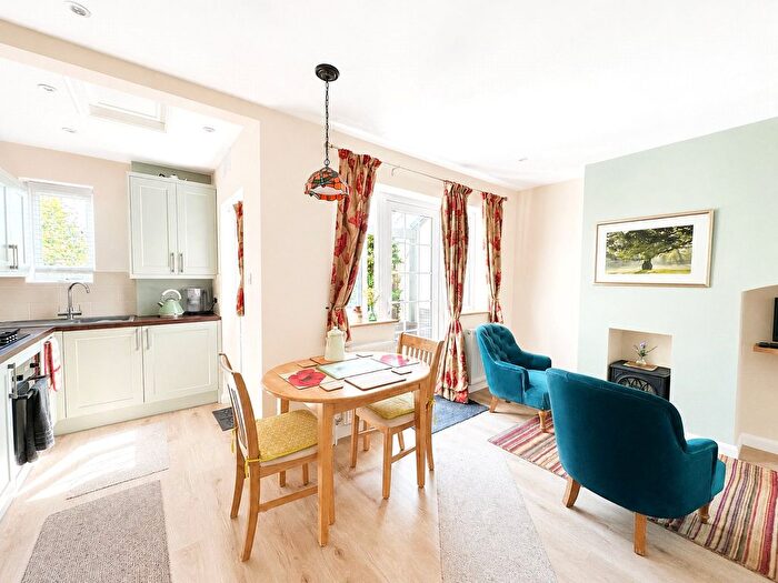 3 Bedroom Terraced House For Sale In Brockman Rise, Bromley, BR1