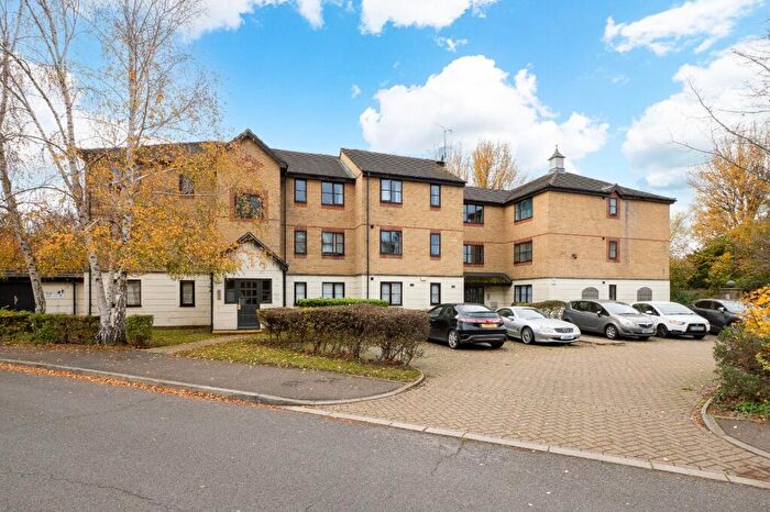 2 Bedroom Apartment For Sale In Mullards Close, Mitcham, CR4