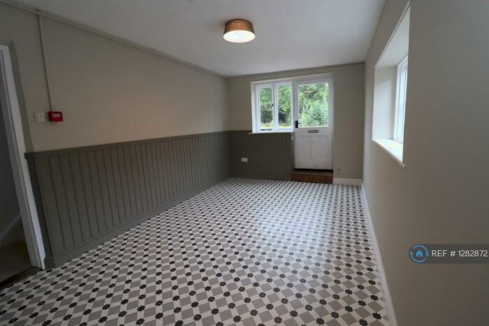 3 Bedroom Semi-Detached House To Rent In Ditchingham House, Ditchingham, Bungay, NR35