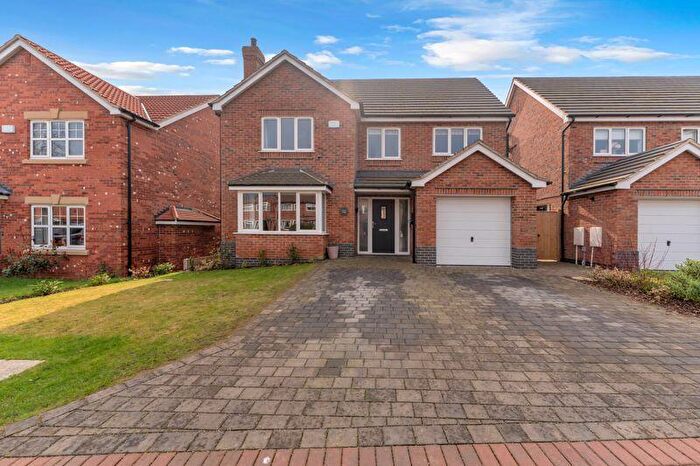6 Bedroom Detached House For Sale In Spruce Lane, Ulceby, DN39
