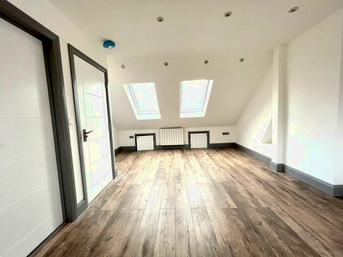 5 Bedroom Terraced House To Rent In Valentia Road, Oxford, OX3