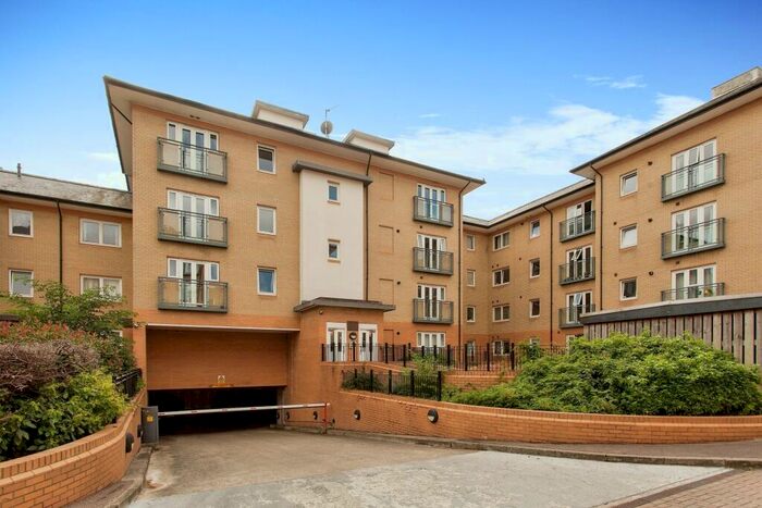 1 Bedroom Flat To Rent In Hampden Gardens, Cambridge, CB1
