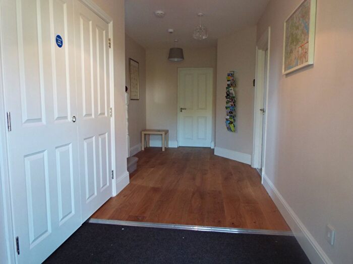 2 Bedroom Flat To Rent In Empress House, Lyndhurst, SO43