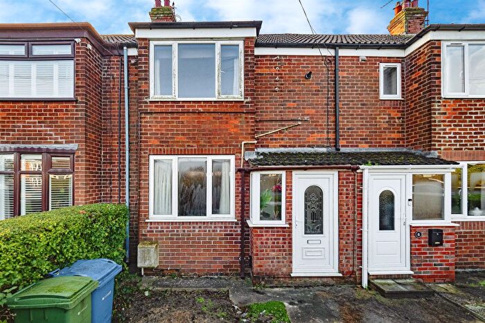 2 Bedroom Terraced House For Sale In Weghill Road, Preston, Hull, HU12