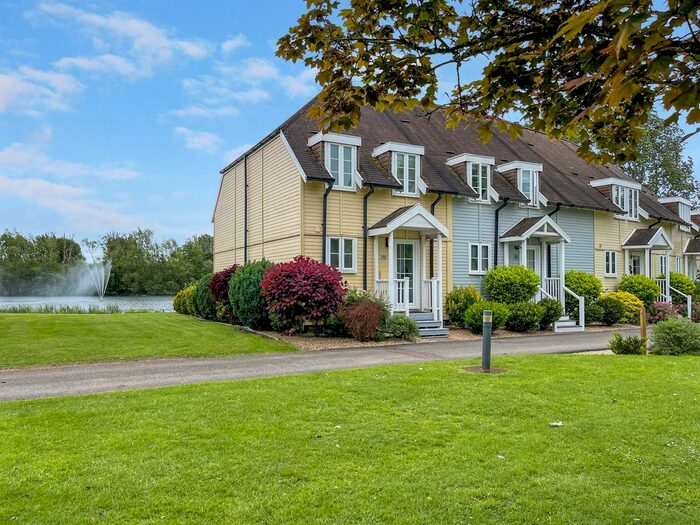 3 Bedroom End Of Terrace House For Sale In Spine Road, South Cerney, Cirencester, GL7