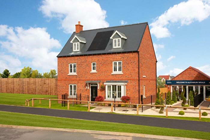 5 Bedroom Detached House For Sale In Alconbury Weald Senliz Road, Huntingdon, PE28