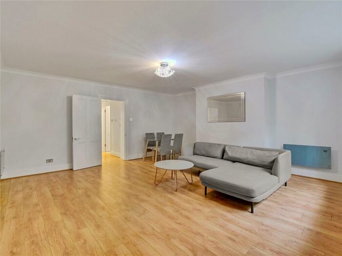 2 Bedroom Flat To Rent In Colosseum Terrace, London, NW1