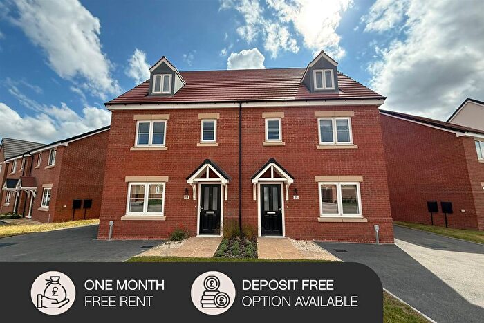 4 Bedroom Semi-Detached House To Rent In Warren Park, Doncaster, DN4