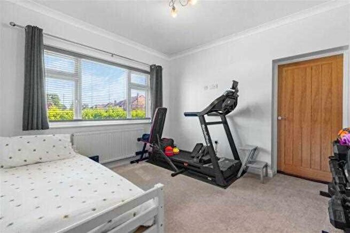 5 Bedroom Detached House To Rent In Yewhurst Road, Solihull, B91