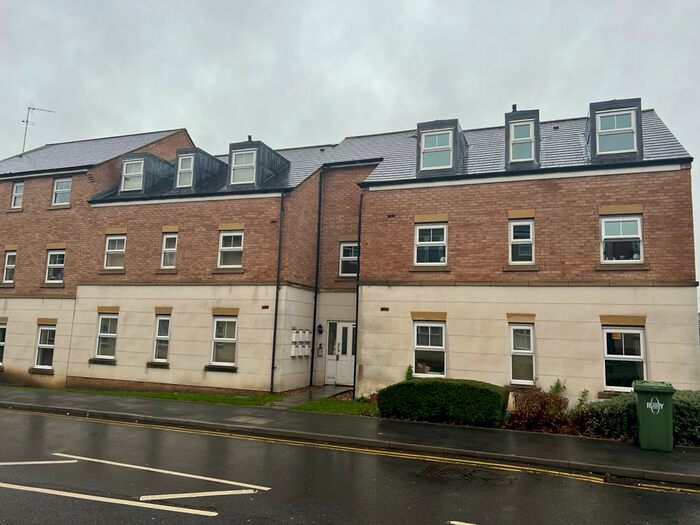 Houses for sale & to rent in CV21 2UU, Lawford Road, New Bilton Rugby