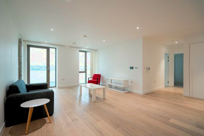 2 Bedroom Flat To Rent In Laker House, Nautical Drive, London, E16