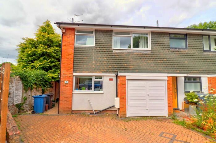 3 Bedroom Semi-Detached House To Rent In Clayton Walk, Little Chalfont, HP7