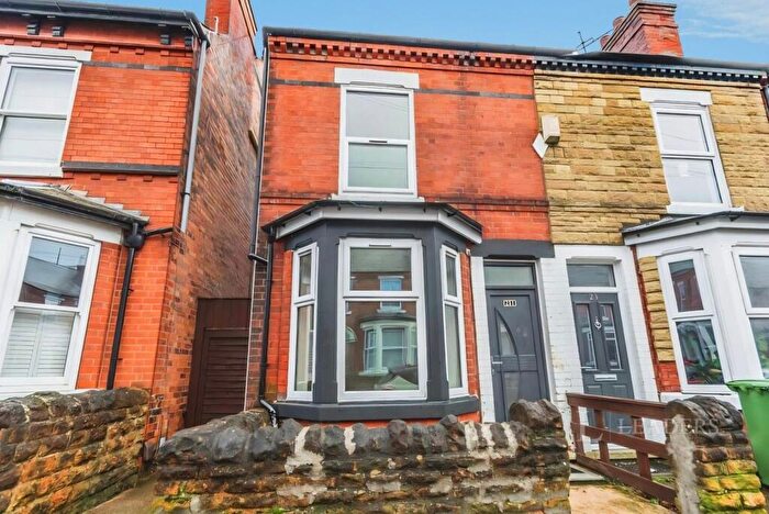 4 Bedroom Semi-Detached House To Rent In Crossman Street, NG5