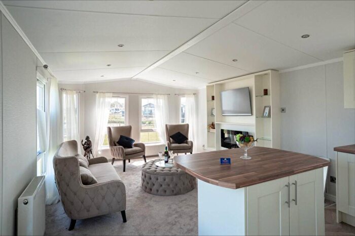 2 Bedroom Caravan For Sale In Mappleton, Hornsea, HU18
