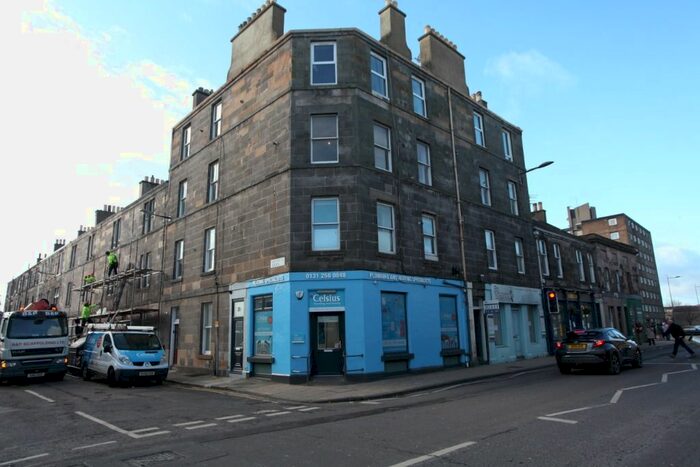 2 Bedroom Flat To Rent In High Street, Portobello, Edinburgh, EH15