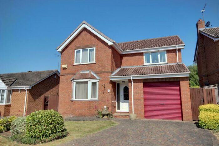 4 Bedroom Detached House For Sale In Highfields, South Cave, HU15