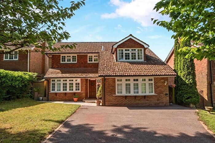 5 Bedroom Terraced House To Rent In Birtley Rise, Bramley, GU5