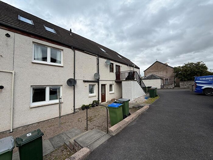 1 Bedroom Flat To Rent In Flat, Albert Road, Perth, PH2