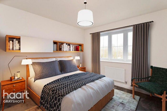 3 Bedroom End Of Terrace House For Sale In Farthings Row, Selsey, PO20