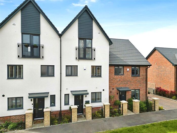 4 Bedroom Terraced House For Sale In Donald Campbell Way, Crowthorne, Berkshire, RG45