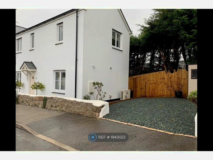 2 Bedroom Semi-Detached House To Rent In Bonython Close, Truro, TR11