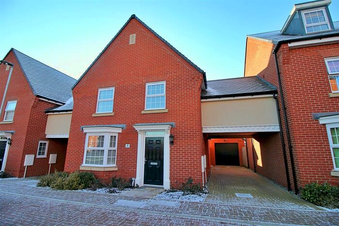4 Bedroom Detached House To Rent In Albert Close, Aylsham, Norwich, NR11