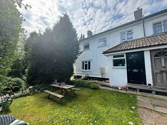 1 Bedroom Flat To Rent In Phillimore Place, Radlett, WD7