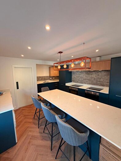 1 Bedroom End Of Terrace House To Rent In Malvern, Newsome, Huddersfield, HD4
