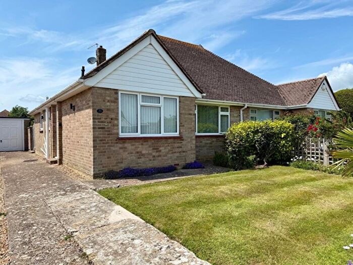 2 Bedroom Bungalow For Sale In The Plantation, East Preston, West Sussex, BN16