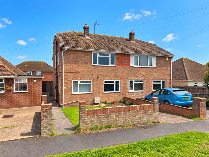 4 Bedroom Semi-Detached House For Sale In Grassmere Avenue, Telscombe Cliffs, Peacehaven, BN10