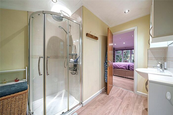 2 Bedroom Bungalow For Sale In Bittaford, Ivybridge, Devon, PL21