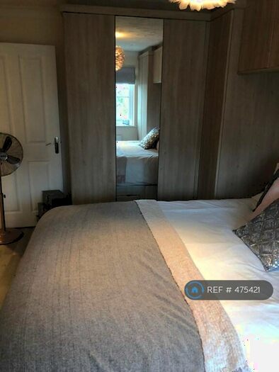 3 Bedroom Semi-Detached House To Rent In Mawkin Close, Norwich, NR5