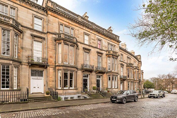 2 Bedroom Flat For Sale In F Buckingham Terrace, West End, Edinburgh, EH4
