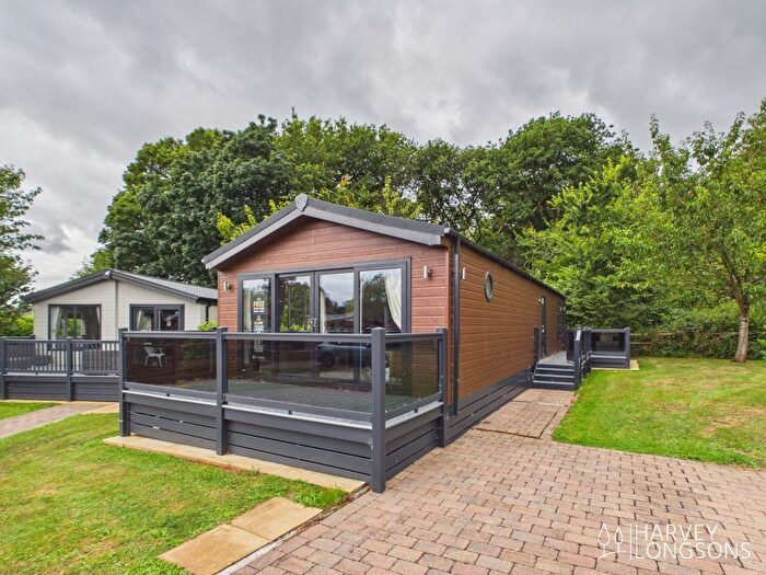 2 Bedroom Lodge For Sale In Llanedwen, Anglesey, LL61